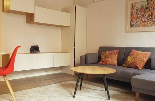 El Raval Apartment | S4.Mercat Sant Antoni - Central Location. Metro L2