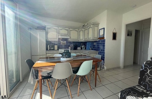 Saint-Cyprien Plage Apartment | Saint-Cyprien: 2-room apartment, sleeps 5, balcony, parking, near beach