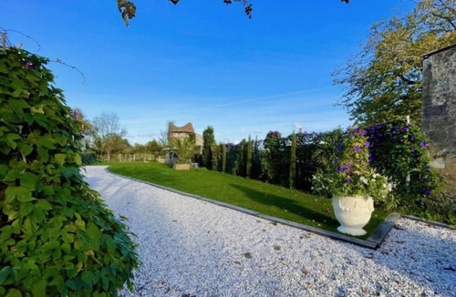 Saint-Yzans-de-Medoc Cottage | Saint-Yzans-de-Médoc, La Maison Blanche - Gîte Evasion