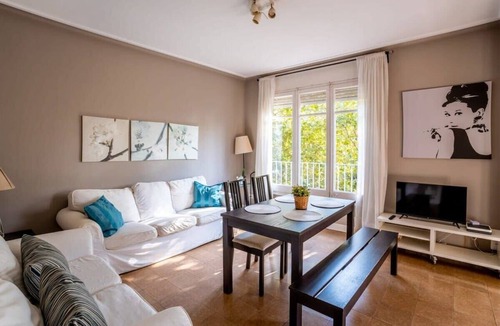 Sants Apartment | Sants Estacio - Modern and comfy 4BD for 8 guests