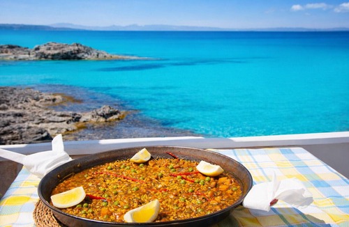 Gualba de Dalt Villa | Saucy Chateau for 24 pax - close to Blanes!