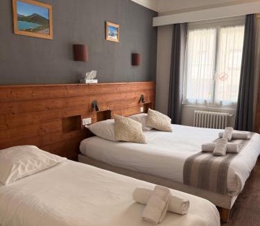 Saint-Michel-de-Maurienne Hotel | Savoy Hotel & Restaurant