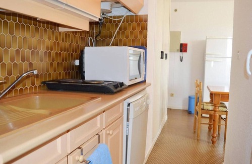Argeles-sur-Mer Apartment | Sea Proximity: 2-Room Apartment with Terrace, A/C, and 4 Sleeps in Argelès-sur-Mer