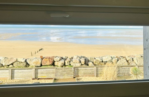 Asnelles House | Seafront house, exceptional view of D-Day beach, Arromanches