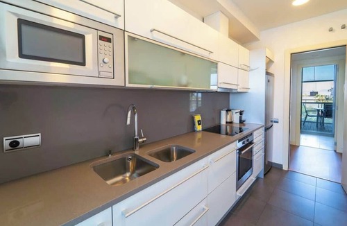 Diagonal Mar i el Front Maritim del Poblenou Apartment | Seafront luxe with terrace and pool I