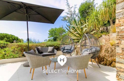 Le Lavandou Villa | SELECT'soHOME - Villa avec piscine, spa et babyfoot pour 10 à proximité de la plage d'Aiguebelle ! - 5 ETOILES - VILLA MANDARINIERS