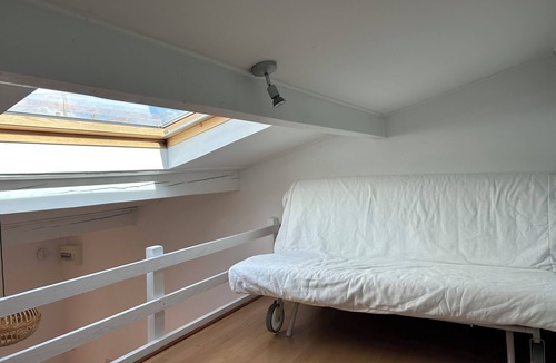 Decines-Charpieu Apartment | Self-contained studio in Decines Centre