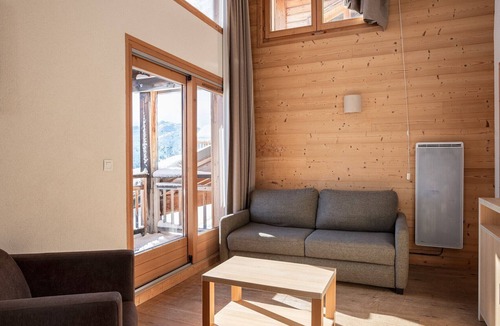 Flaine Ski Chalet | Semi detached duplex chalet for 8 persons