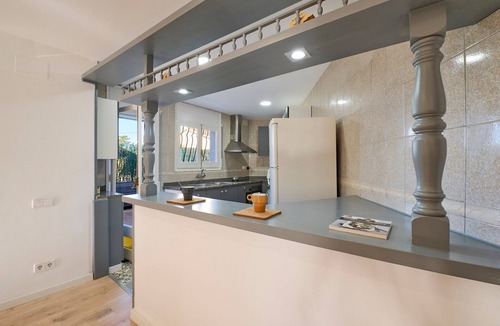Lloret Blau Villa | Serene villa with yard in Lloret de Mar