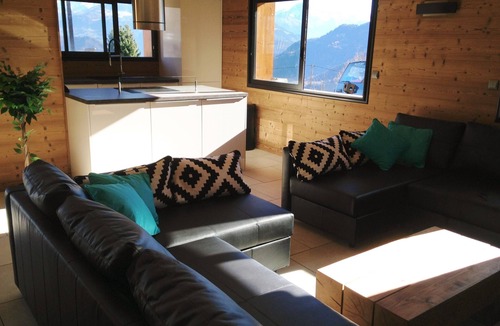 Valmorel Apartment | ski slopes of the Gd Domaine de Valmorel apartment 10 people + private sauna