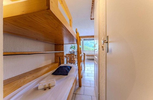 Val-Thorens Apartment | Slope side studio with Mountain Views