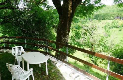 Thiezac House | Small Auvergne house in mountain hamlet