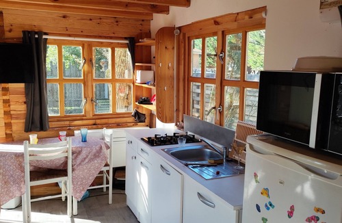 Sanguinet Ski Chalet | Small chalet in the Landes region, close to the lake, ocean and Dune du Pilat.