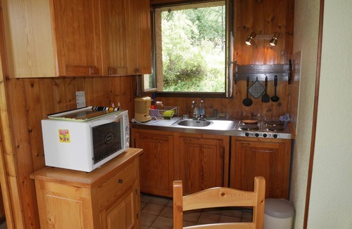Chantemerle Apartment | Small duplex chalet with garden