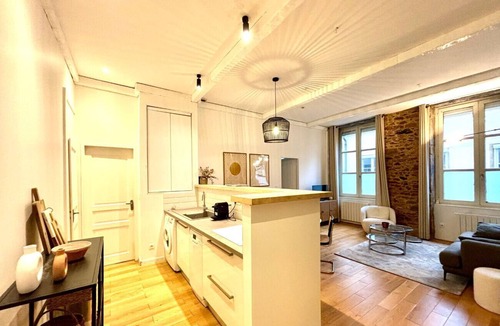 Jules Ferry - Recamier Apartment | SmartStay Nid douillet - Masséna