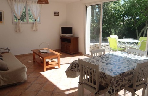 Labeaume Apartment | South Apartment Pool + 07 Labeaume Near Vallon Pont D'arc