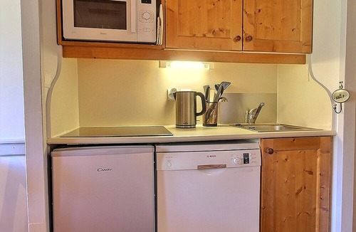 Plagne Soleil Apartment | South-facing apartment at slopes, 5 people, balcony