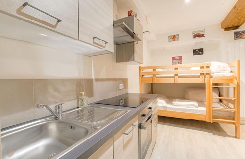 Griffon - Royale Apartment | Spécial groupes Lyon - 10 personnes