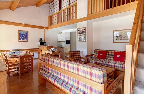 Saint-Martin-de-Belleville Apartment | Spacious Duplex 8 pers · Ski-in/Ski-out · Balcony