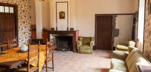 Brujas House | Spacieuse maison familiale à Beaulieu - 250 m² avec vue montagne