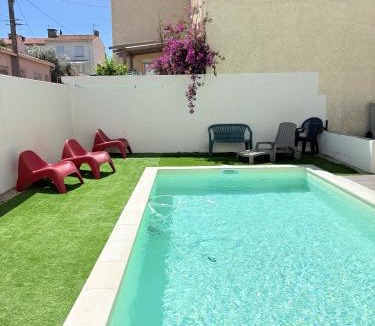 Saint-Cyprien Villa | Spacieuse villa a St Cyprien pour 15