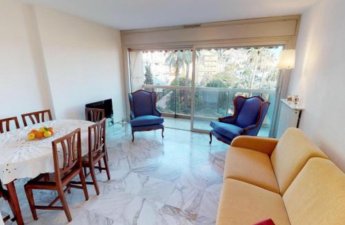 Menton Apartment | Spacieux 2P avec terrasse, garage et wifi à Menton - FR-1-196-268