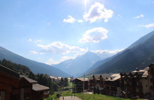 Lanslevillard Apartment | Spacious 10-12 Pers Duplex, Near Slopes, Balcony, WiFi, Sauna, Fitness, Val-Cenis, France