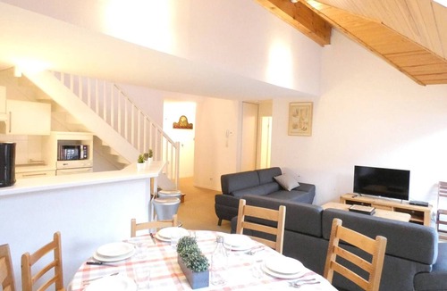 Saint-Lary-Soulan Apartment | Spacious 3-Bedroom Duplex with Balcony & Parking, Sleeps 8 - Saint-Lary-Soulan
