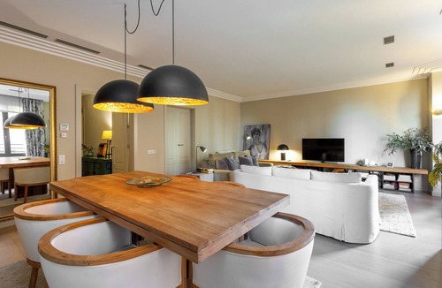 Sant Gervasi Apartment | SPACIOUS AND CLASSY APARTMENT IN SARRIA-SANT GERVASIO