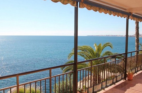 Coveta Fuma Apartment | SPACIOUS FRONT-LINE BEACH APARTEMENT, SOUTH FACING, AIRCO, AMAZING VIEWS, WIFI