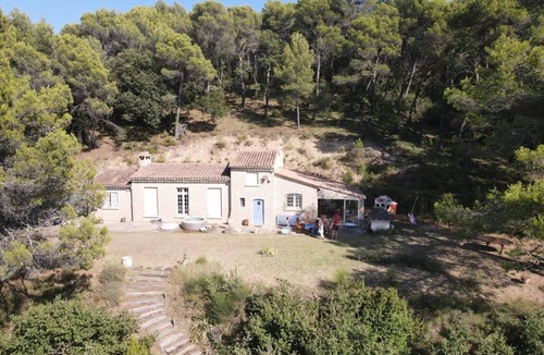 Vaison-la-Romaine Villa | Spacious house, large pool, quiet location & great view, Provence
