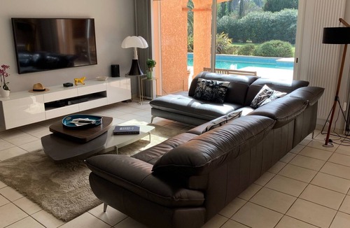 Saint-Nazaire Villa | Spacious Mediterranean villa near the sea