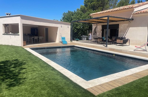 La Bastidonne Villa | Spacious villa with pool in southern Luberon