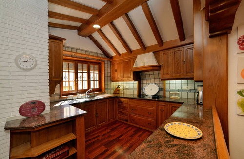 Canet de Mar Villa | Spectacular villa on Barcelona coast - Lagoon-style jacuzzi. wifi, a/c