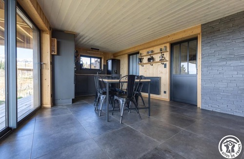 Besse-et-Saint-Anastaise House | Splendid upscale chalet with exceptional views, located just a few minutes from the ski slopes