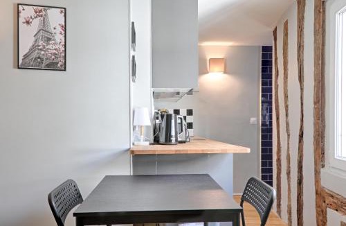 Quartier de la Monnaie Apartment | St André 4G - Best Location