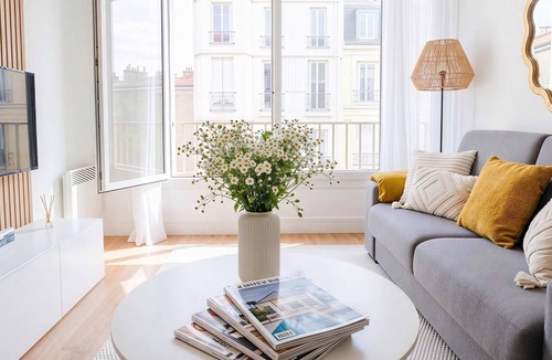 Ternes Apartment | St Honore, Champs Elysees AC by Melvane