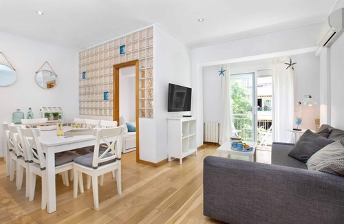 La Sagrada Familia Apartment | Stay U-nique Apartment Provença