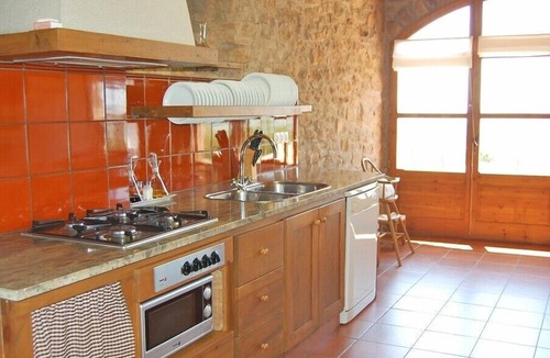 Cardona Villa | Stay with a stunning view - and still Barcelona and the Pyrenees not far