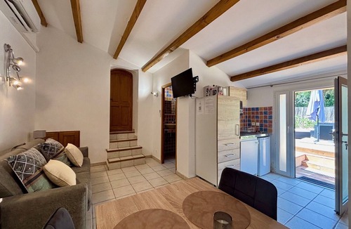 Preconil Apartment | Studio 2 people with air conditioning and terrace - Golfe de St-Tropez