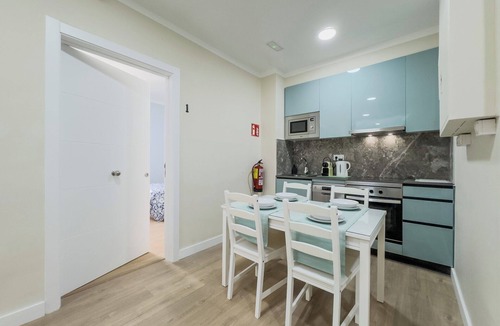 El Raval Apartment | STUDIO 4 NEXT TO THE RAMBLAS IN BARCELONA