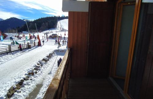 Ax-les-Thermes Apartment | Studio 4 personnes au pied des piste plateau de Bonascre - Ax 3 domaines Eté Hiver