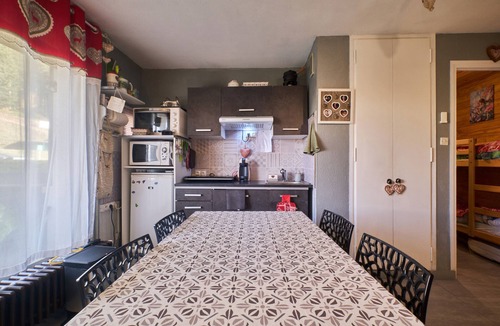Allevard Apartment | Studio 'At the Foot of the Ski Slopes Collet' with Balcony and Wi-Fi