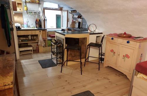 Breil-sur-Roya Apartment | Studio atypique rue de Turin (ancienne étable de village)