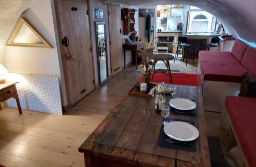 Breil-sur-Roya Apartment | Studio atypique rue de Turin (ancienne étable de village)