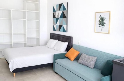 Perols Apartment | studio balcon, centre ville, parc expo, Arena