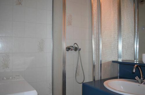 Font-Romeu-Odeillo-Via Apartment | Studio Cabine 4 Pers - Confort & Vue Pyrénées - FR-1-580-38