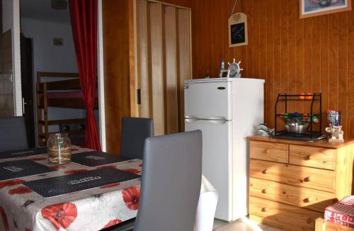 Font-Romeu-Odeillo-Via Apartment | Studio Cabine au Centre, Accès Direct aux Pistes, WIFI, Parking - FR-1-580-86
