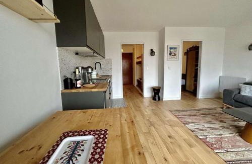 Monetier-les-Bains Apartment | Studio cabine 4 pers avec balcon, près commerces et navette gratuite - FR-1-330F-230