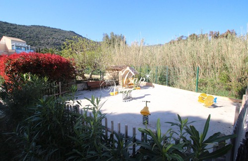 Le Lavandou Apartment | Studio Cabin 4 pers 2 stars 50m beach Pierre et Vacances Pramousquier